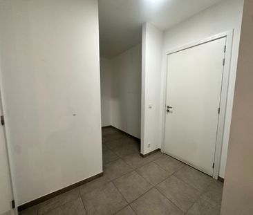 Mooi appartement met 2 slpk, autostpl én kelderberging ! - Foto 4