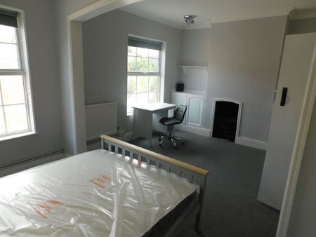 17 Albert Street - Great location Loughborough - Photo 3