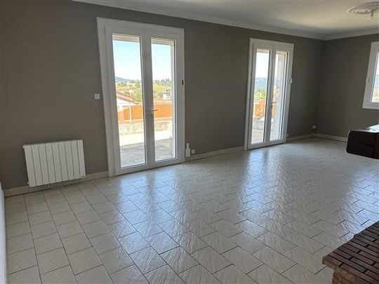 Location Appartement 5 pièces 99m² MONISTROL SUR LOIRE 43120 - Photo 1