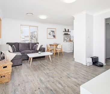 Home For Rent - Photo 3