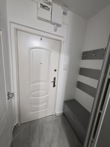 Kiadó újszerű állapotú panel lakás - Pécs - Fotó 3
