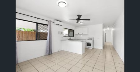 RENOVATED CITY FRINGE HALF-DUPLEX - Photo 5