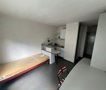 Studio MEUBLÉ de 18.57 m², rue des postes – Sébastopol réf 5346 - Photo 5