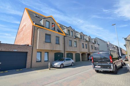 APPARTEMENT TE SINT-LIEVENS-HOUTEM - Photo 4