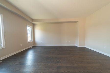 For Lease - 1 Sparkle Drive, Thorold, Ontario - Photo 5