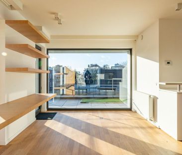 Penthouse te huur in Ukkel voor € 3.400 met 3 slaapkamers - Photo 1