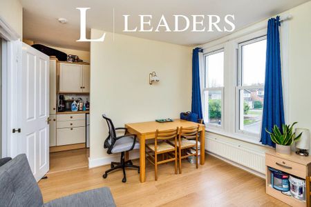 1 bedroom flat to rent - Photo 3