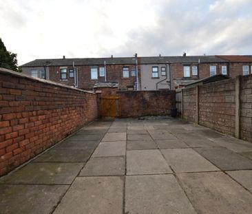 2 Bedroom Terraced House - Photo 6