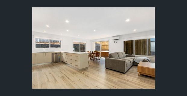 Family Home in Geilston Bay - Photo 1