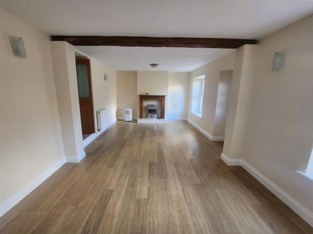 The Rocks, Plump Hill, Mitcheldean - Photo 2