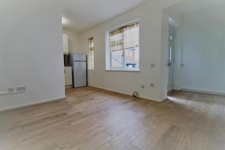 1 bedroom maisonette to rent - Photo 5