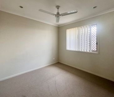 Stylish Four Bedroom Family Home !!! - Photo 5