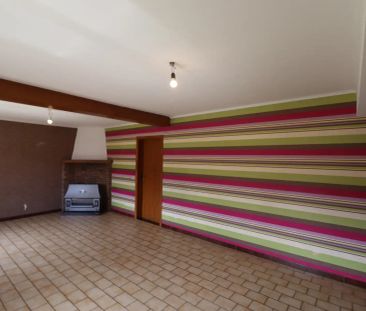 Woning met 4 slaapkamers, terras met tuin en garage. - Foto 1