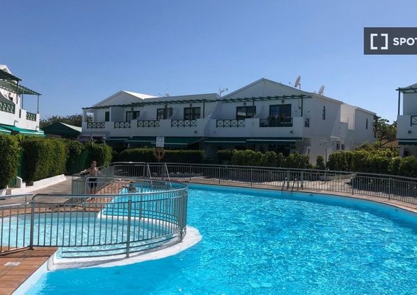 santa_cruz_de_tenerife, Canary Islands 35100