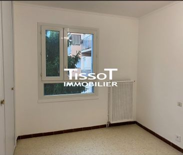 Location Appartement 2 pièces 54m² NIMES 30000 - Photo 5