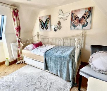 5 bedroom character property to rent - Photo 2