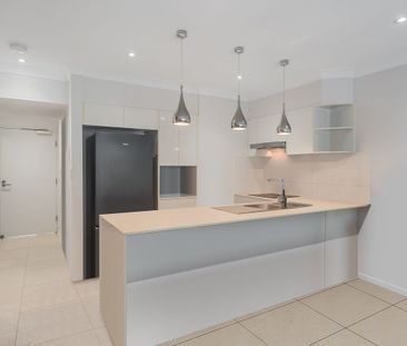 Forests Edge Apartments - Three Bedroom, Three Bathroom Unit in Bus... - Photo 2