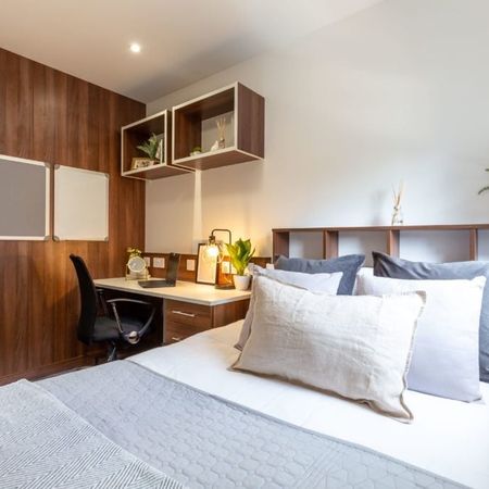 Room in a Shared House, Cavendish Street, LS3 - Photo 3