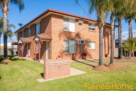 2/10 Marsden Street, Dubbo, NSW 2830 - Photo 3