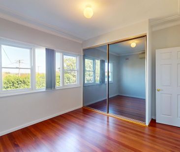 35 Drydon Street, Wallsend NSW 2287 - Photo 4