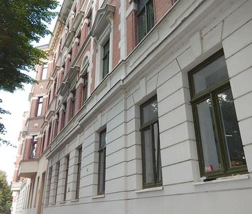 frisch renovierte 2-Raum-Wohnung mit Sonnenbalkon - Photo 5