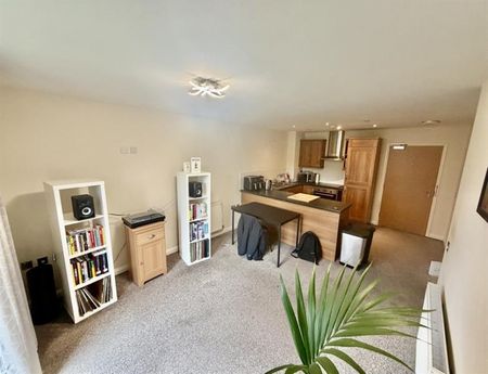 2 Bedroom Apartment To Let - Photo 2