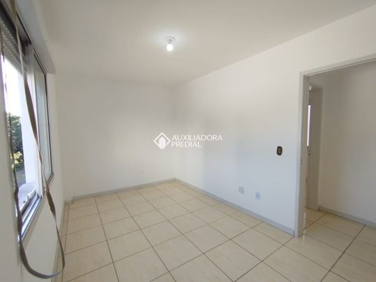 Apartamento com 3 quartos e 81m² para alugar em Passo da Areia, Porto Alegre. - Foto 1