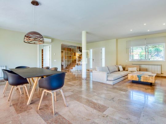Excellent 6 Bedroom house / villa for rent in Platja d'Aro, Costa Brava - Photo 1