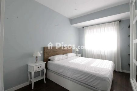 Piso en alquiler en Calle de Trafalgar - Photo 3