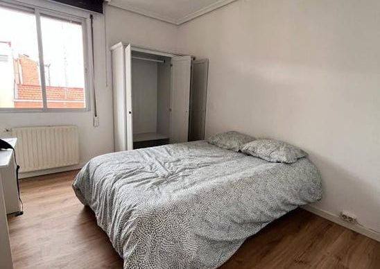 Calle de la Batalla del Salado, Madrid, Community of Madrid 28045