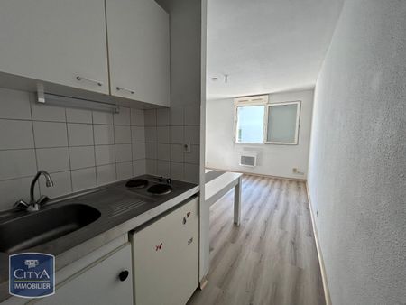 Location Appartement 1 pièce 21m² NIORT 79000 - Photo 3