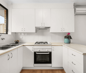 Quiet & Convenient Unit in the Heart of Campbelltown! - Photo 6