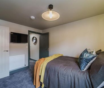 5 bedroom terraced house to rent - Photo 5