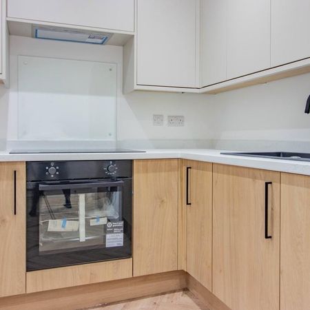 1 bedroom flat to rent - Photo 3