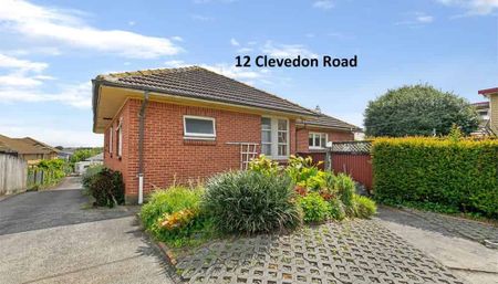 Spacious Family Home - Photo 5