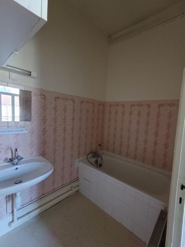 Location Appartement 2 pièces 49m² NANCY 54000 - Photo 2