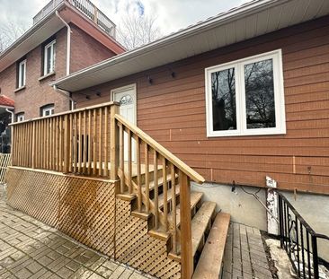 Central Barrie: Newly Renovated 1 Bed, 1 Bath Unit, Wellington St. ... - Photo 1