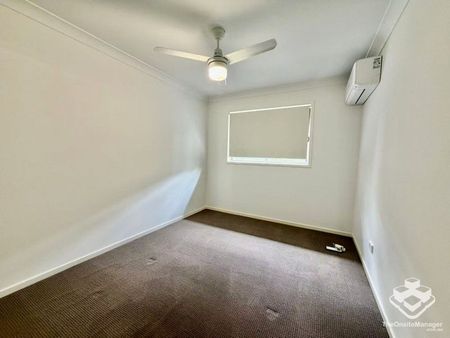 AIR CON IN ALL ROOMS plus SOLAR - READY FOR SUMMER - Photo 4