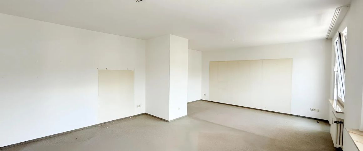 CHARMANTE 2-ZIMMERWOHNUNG IN DER STADTMITTE ZU MIETEN! - Photo 1