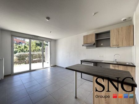 T2 AVEC JARDIN ET PARKING - Photo 3