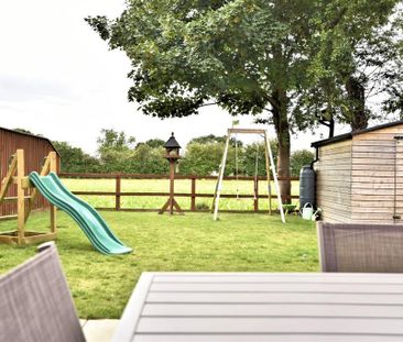 3 bedroom semi-detached house to rent - Photo 5