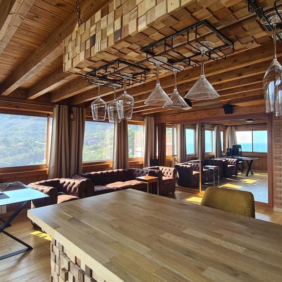 6 bedroom luxury Villa for rent in Castelldefels, Spain - Photo 1