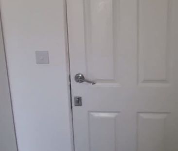 Room in a Shared House, Babington Road, NW4 - Photo 1