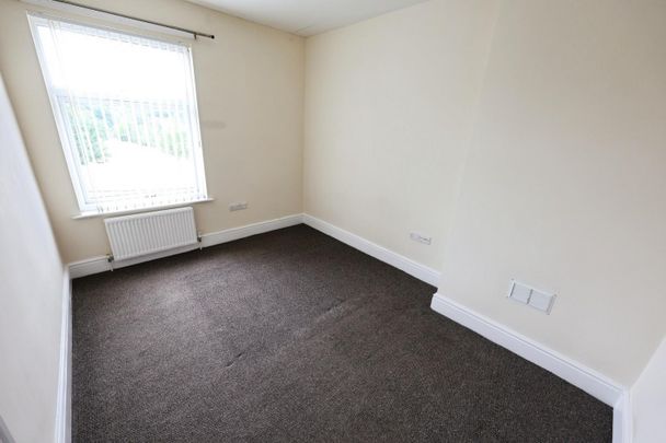 3 bedroom House To Let - Photo 1