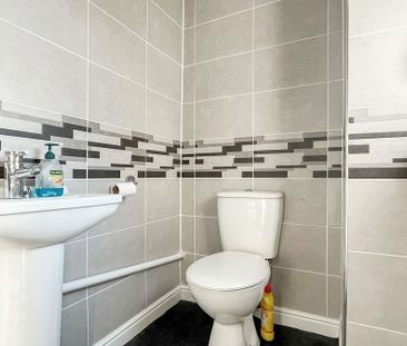 2 bedroom house to rent - Photo 1