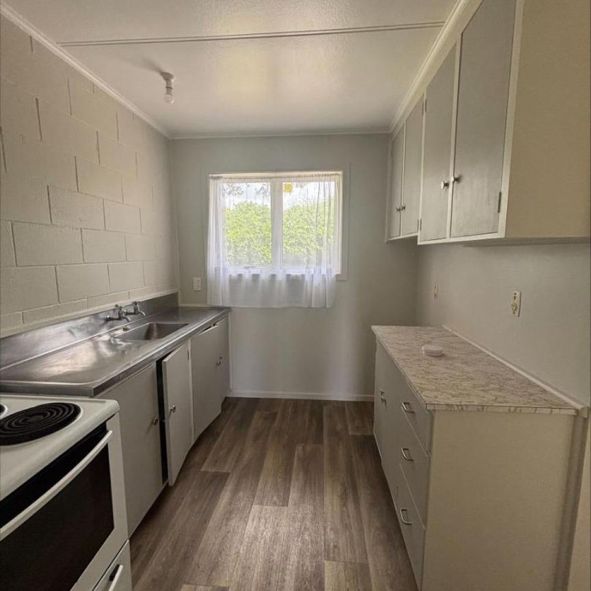 Charming Two-Bedroom Brick Unit in Prime ... - Photo 1