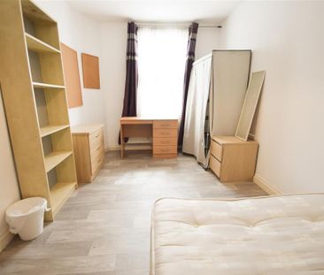 4 bedroom house to rent - Photo 1