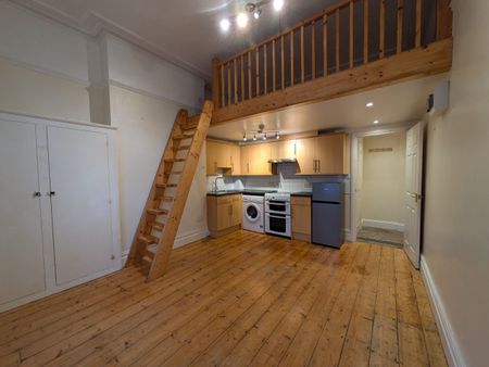 Mezzanine Studio flat - Couples accepted - Photo 4