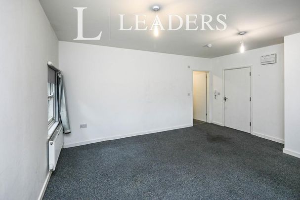 1 bedroom house to rent - Photo 1