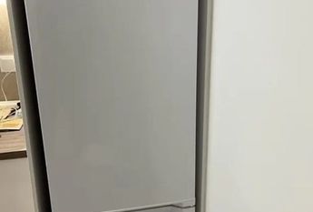 Plaça de Pep Ventura, Badalona, Catalonia 08912